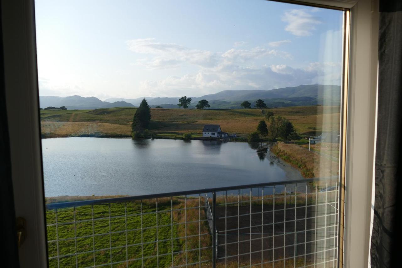 The Annexe At Loch View Farm Apartment Crieff Exterior photo